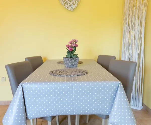 Apartamento Elly