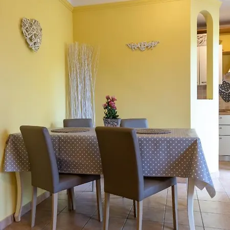 Apartament Elly
